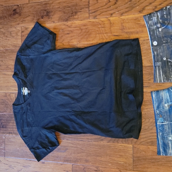 👖3 Piece SET 👕 - Picture 3 of 15